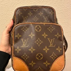 Louis Vuitton Oxford Crossbody Bag